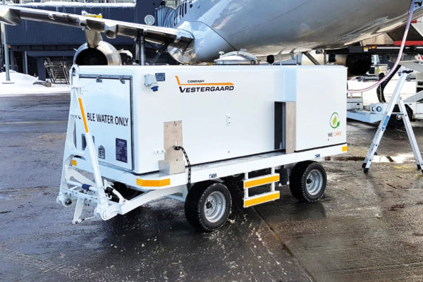 Towable water service